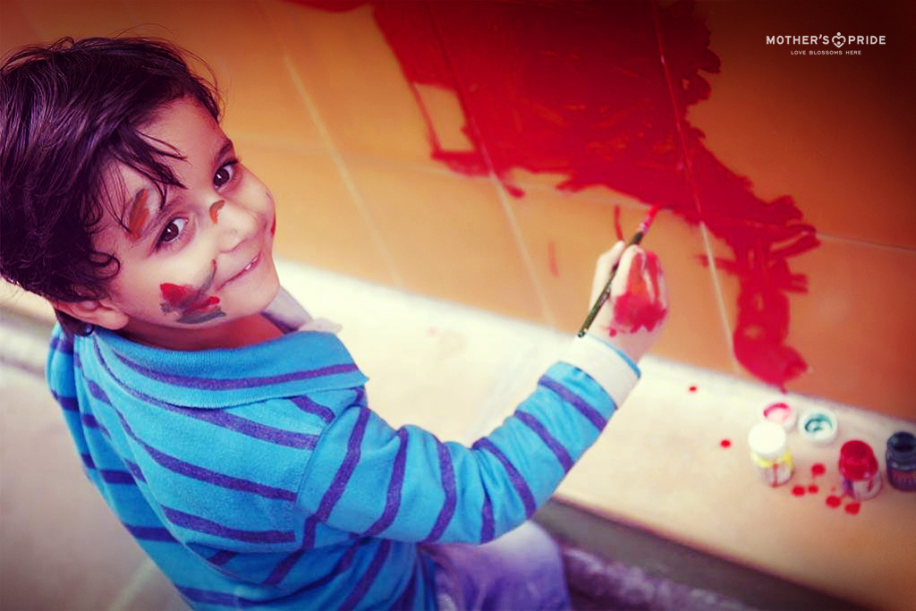 DRAWING, COLOURING, ART & CRAFT